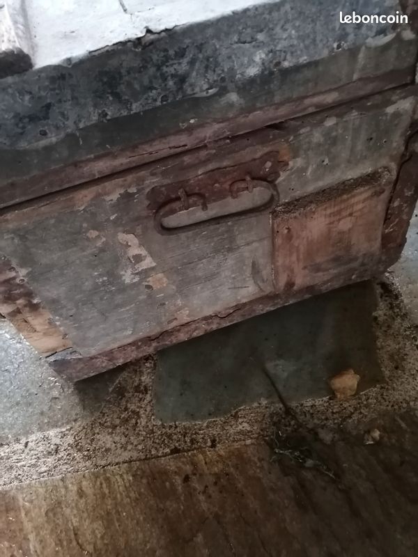 Petite malle ancienne bois et fer (image 5)
