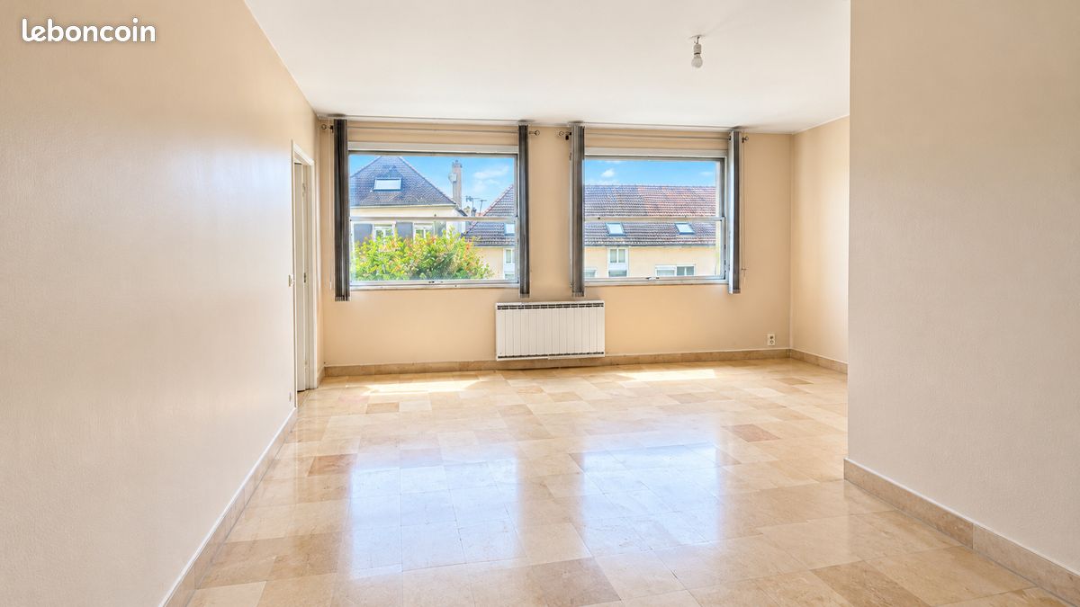 Appartement 4 pièces 90 m² · à Sainte-Savine · 90 m² · 134 000 €