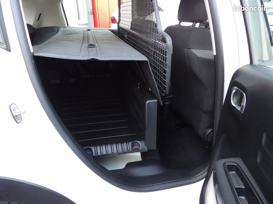 Citroen C3 STE 1.5 BLUEHDI 100CH S&S FEEL NAV (image 8)