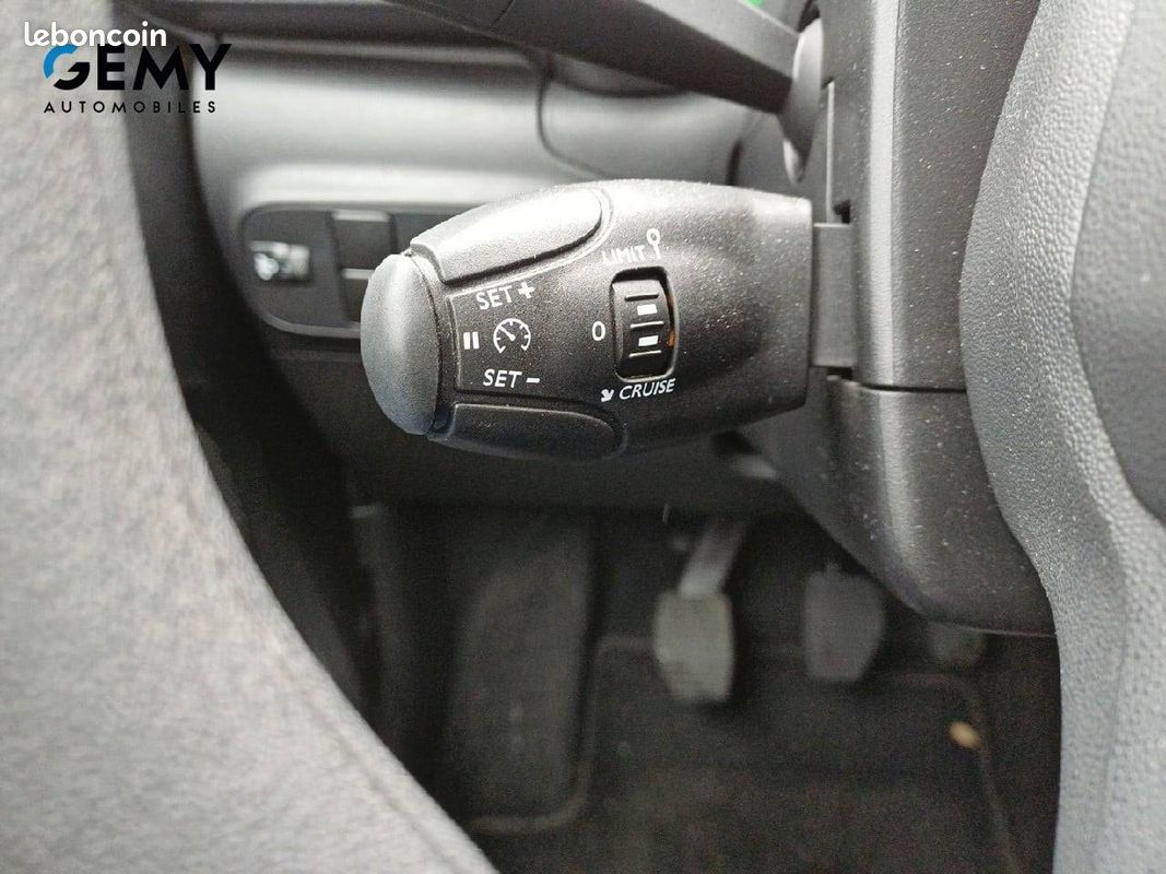 CITROEN C3 BlueHDi 100 BVM6 You (image 13)
