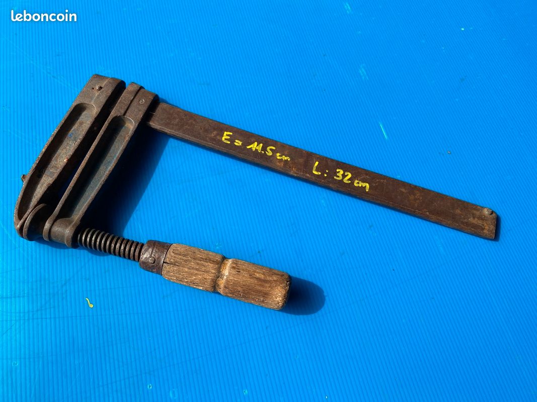 Serre-joint à vis ancien HERBA - 32 cm (Capacité 11,5 cm) - Bricolage / Menuiserie (image 1)