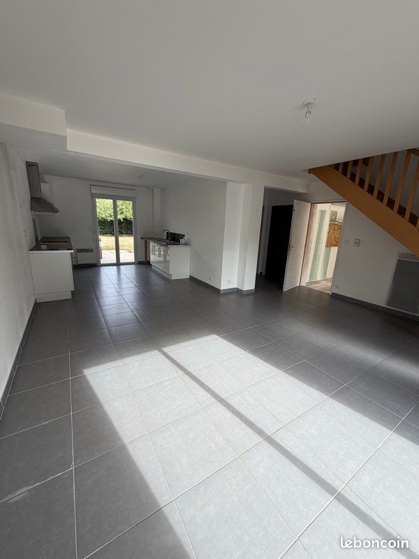 Maison 5 pièces 95 m² · à Joué-lès-Tours · 95 m² · 1 100 €