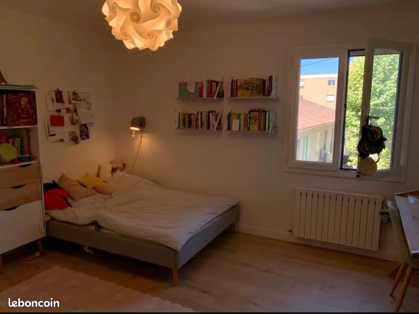 Maison - centre-ville à pied - 4 chambres (image 9)