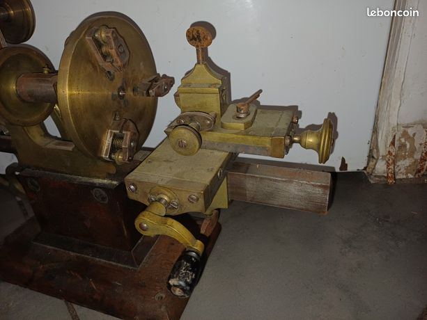 Tour Horloger Ancien - Outil D'Horloger Suisse - Bon État - Pour Collection Ou Réparation