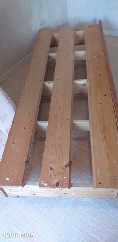 3 sommiers en bois et une table 150 (image 3)