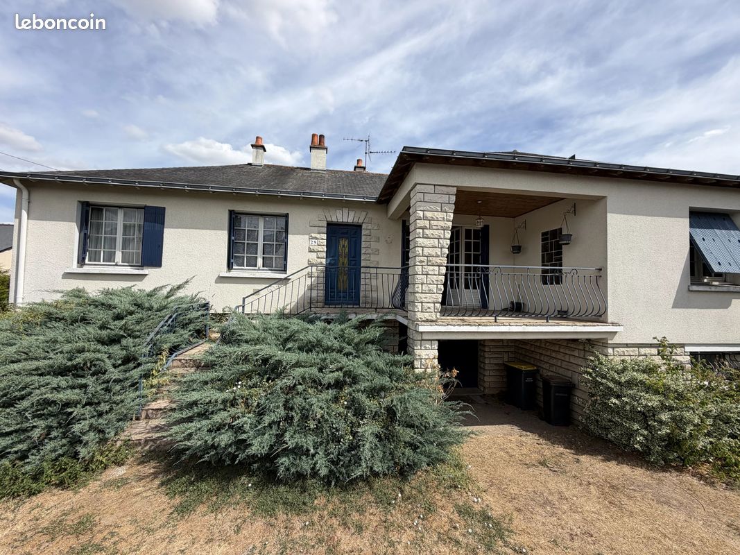 Maison 3 pièces 134 m² · à Varrains · 134 m² · 169 600 €