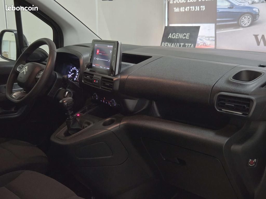 CITROEN BERLINGO 1.5 BlueHDi S&S - 100 III FOURGON Fourgon M Driver 650 kg PHASE 1 (image 11)