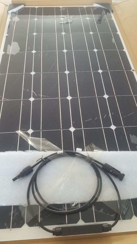 Panneau solaire photovoltaïque - Équipement caravaning