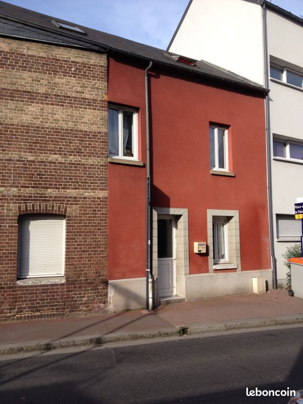 Local commercial 8 pièces 116 m² · à Oissel · 116 m² · 220 000 €