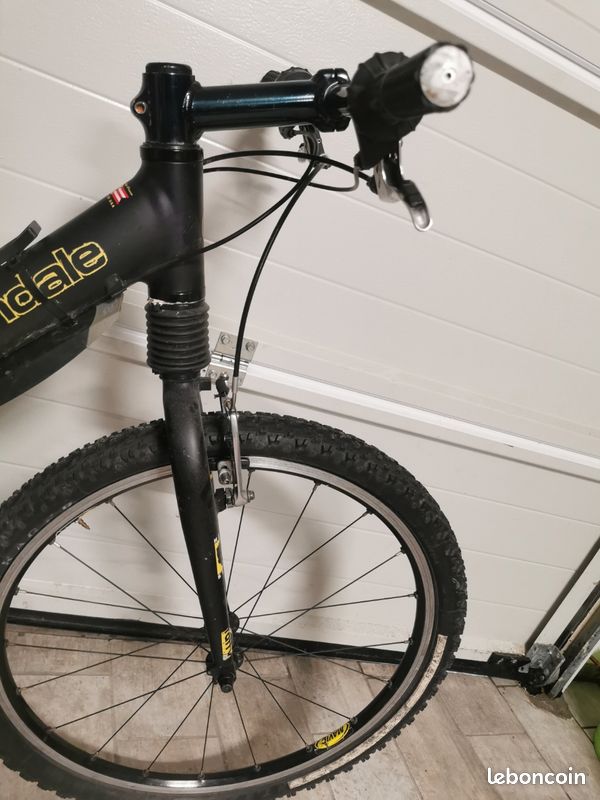 Vintage Cannondale F700 Delta V (année 1995) Canton Vaud