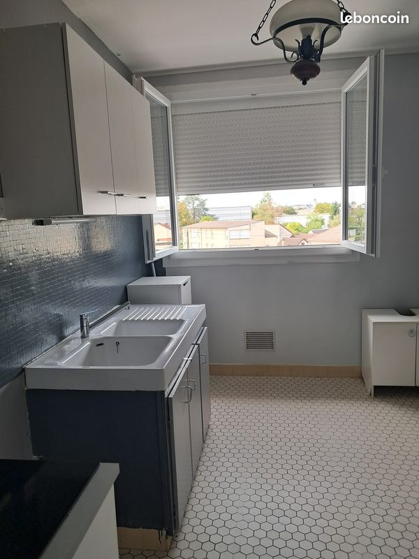 Appartement 1 pièce 36 m² · à Nevers · 36 m² · 390 €/mois