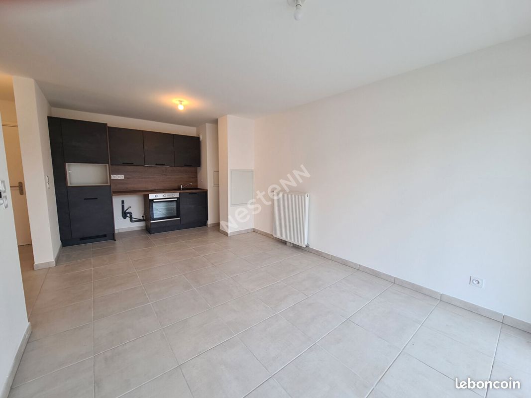 Appartement 2 pièces 41 m² · à Carpentras · 41 m² · 600 €