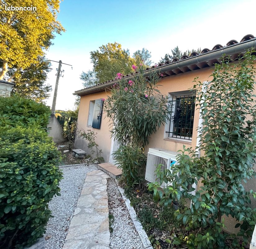 Maison 3 pièces 77 m² · à Saint-Cannat · 77 m² · 369 000 €