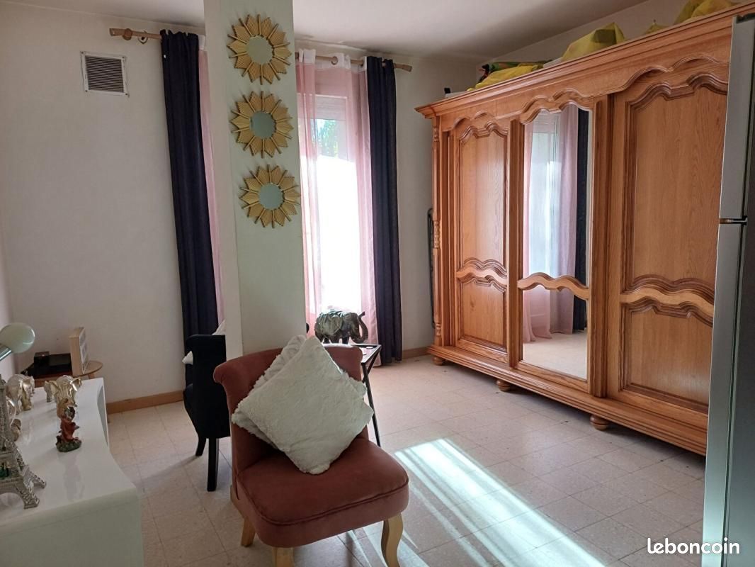 Immeuble 4 pièces 68 m² (image 2)
