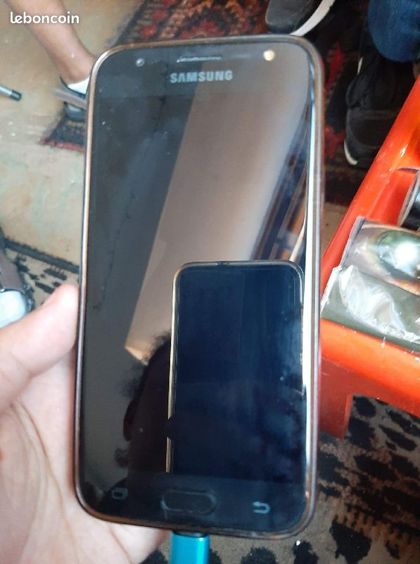 Vend samsung Galaxy j3 2017 (image 2)