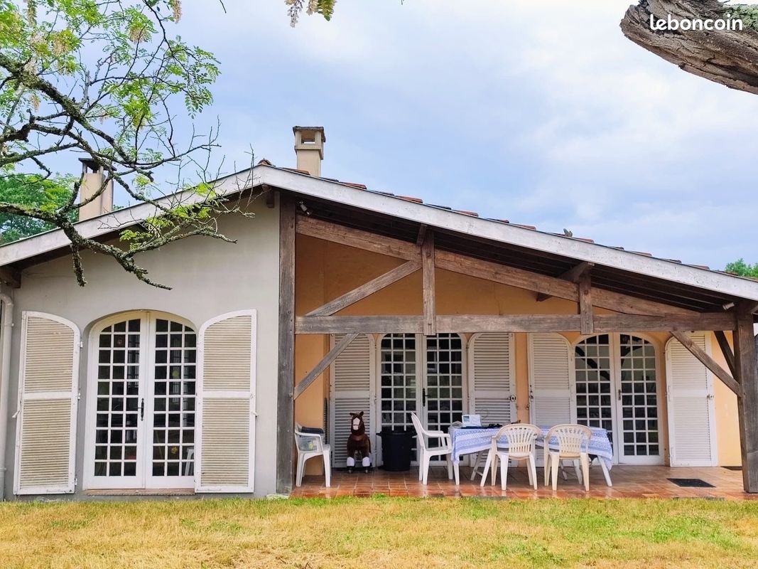Maison 7 pièces 156 m² · à Vendays-Montalivet · 156 m² · 230 000 €