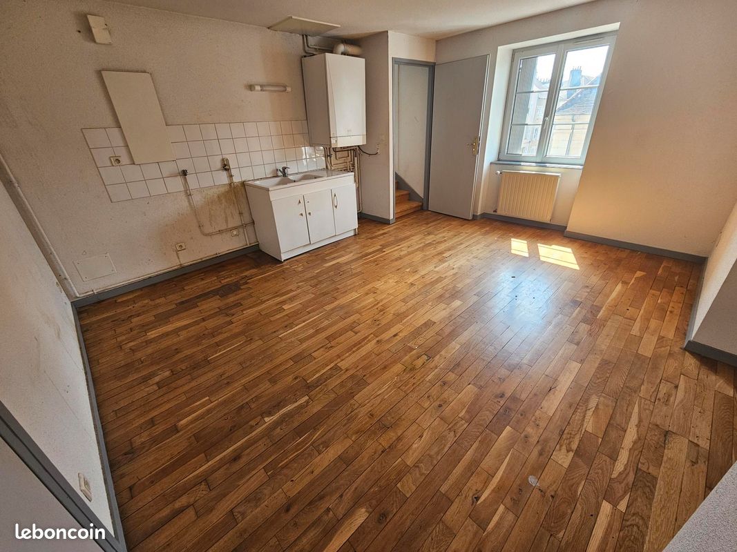 Appartement 2 pièces 35 m² · à Lons-le-Saunier · 35 m² · 60 000 €