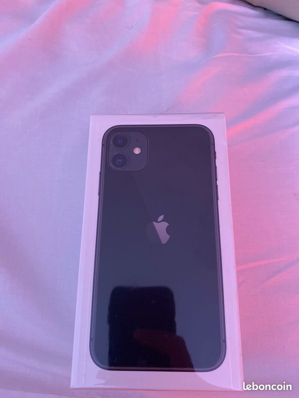 IPhone 11 noir 64 gb sous blister (image 1)