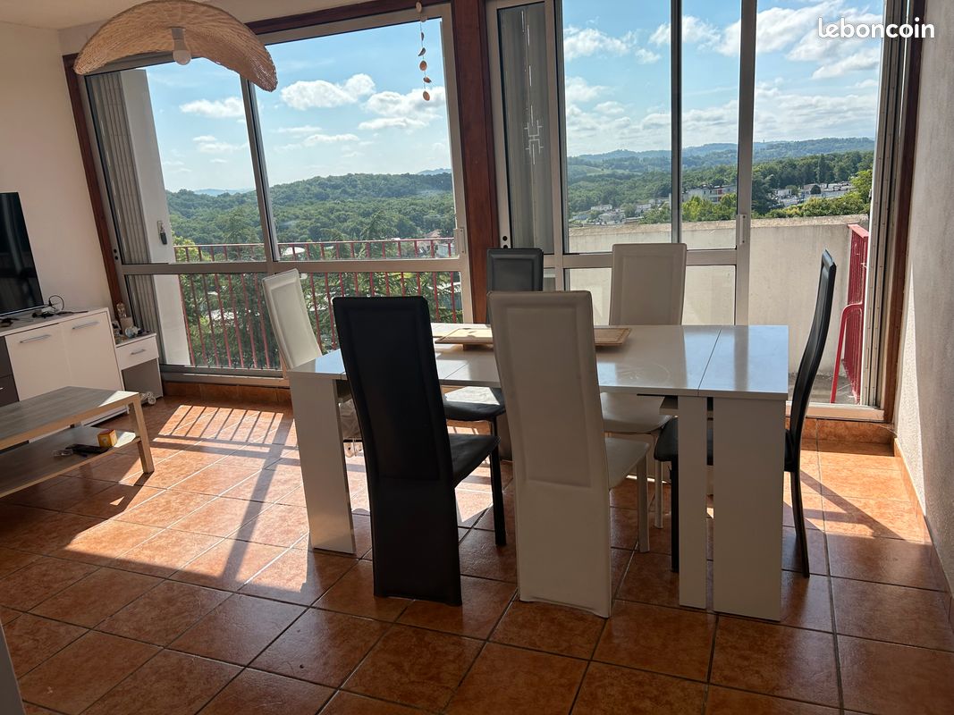 Appartement 3 pièces 53 m² · à Mourenx · 53 m² · 76 000 €