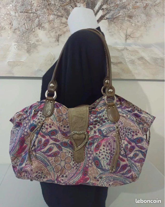 Sac lancaster style y2k, trace au niveau de la fermeture (image 1)