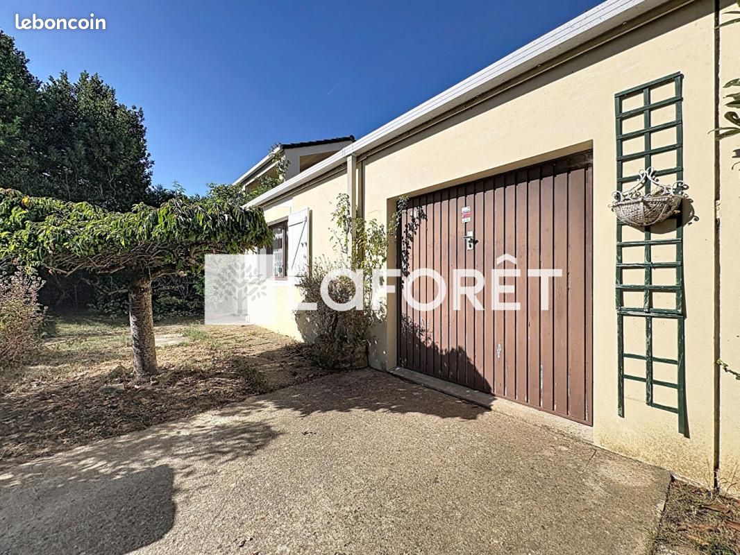 Maison 4 pièces 117 m² · à Moissy-Cramayel · 117 m² · 259 500 €