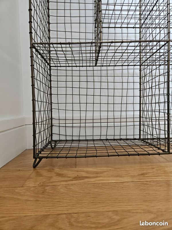 Étagère sur pieds en fil de fer Madame Stolz (image 4)