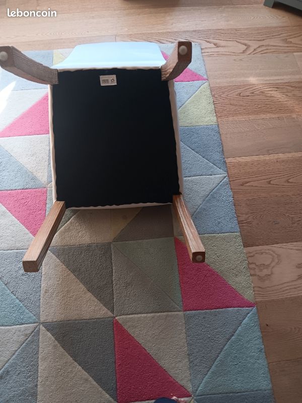 A vendre 5 ou 6 chaisesmaison de monde neuves 25 euros chacune .je donne des housses de couleur si cela interesse (image 4)