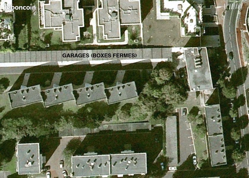 Box fermé à Garches · 105 €/mois
