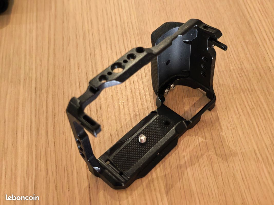 Cage SmallRig pour Sony ZV-E10 (image 3)