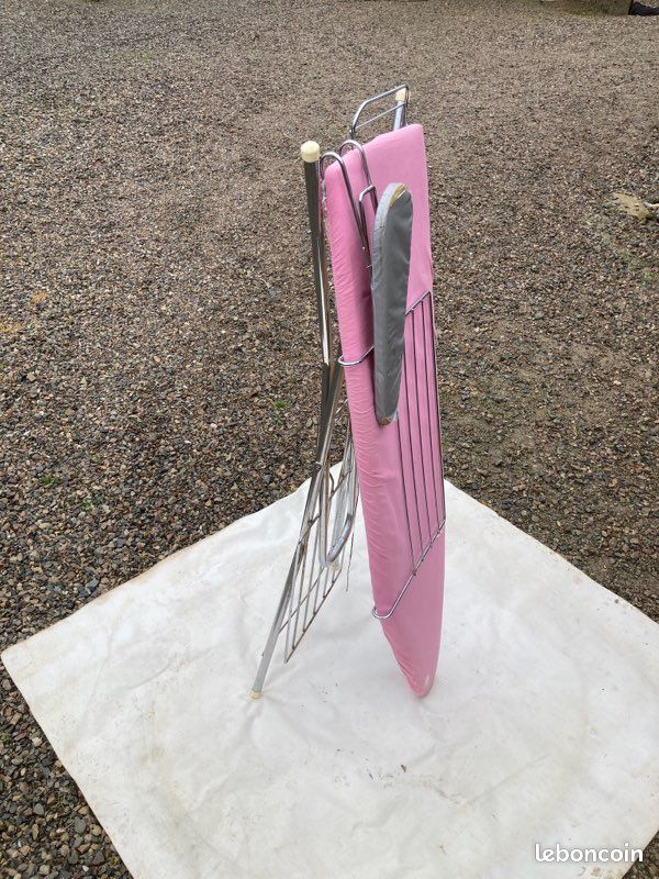 Table à repasser (image 2)