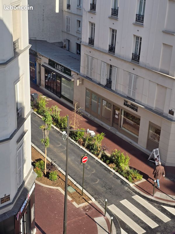 Appartement 1 pièce 28 m² · à Levallois-Perret · 28,1 m² · 259 000 €