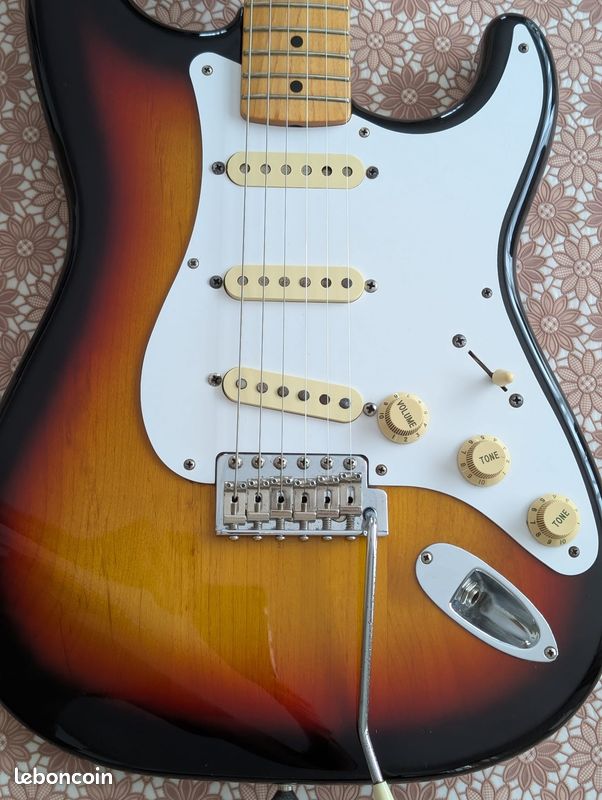 Fender Stratocaster MIJ 2013 Vintage Japan (image 2)
