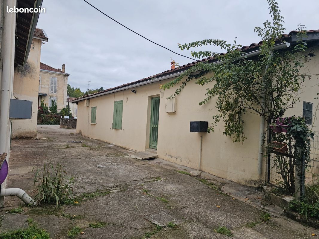 Maison 4 pièces 90 m² · à La Réole · 90 m² · 750 €/mois