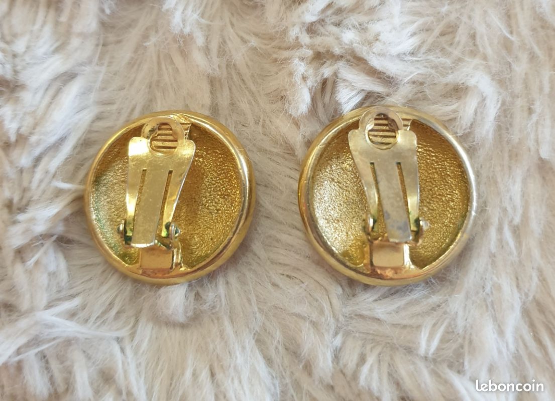 Clips Vintage En Métal Doré – Bijoux Anciens – Occasion – Idée Décoration Ou Customisation