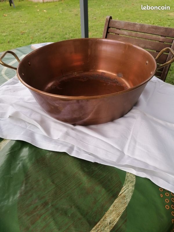 Grande bassine à confiture (image 1)
