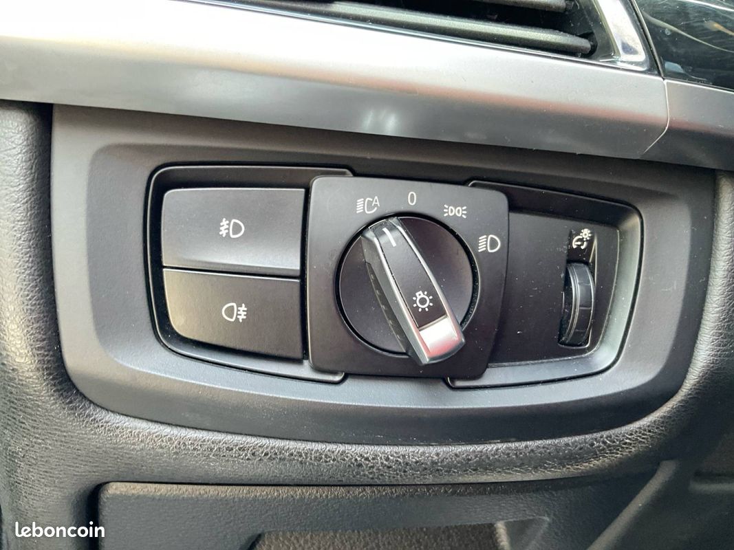 BMW X5 xDrive25d 218 ch Lounge A (image 23)