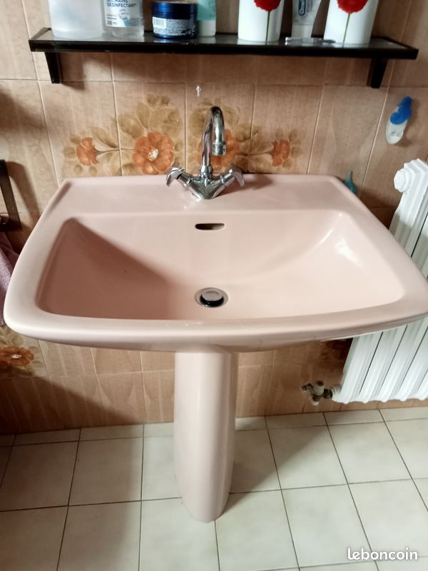 Lavabo (image 1)