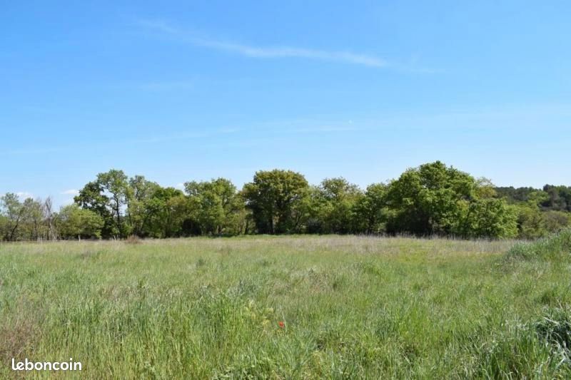 Terrain 500 m² Galargues · 181 900 €
