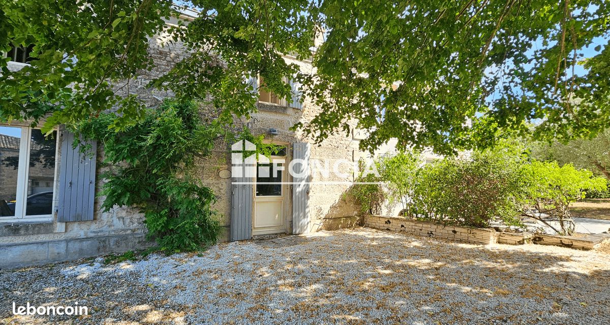 Maison 5 pièces 142 m² · à Fors · 142 m² · 220 500 €