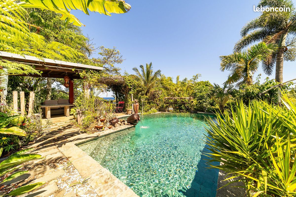 Maison 5 pièces 152 m² · à Sainte-Marie · 152 m² · 623 000 €