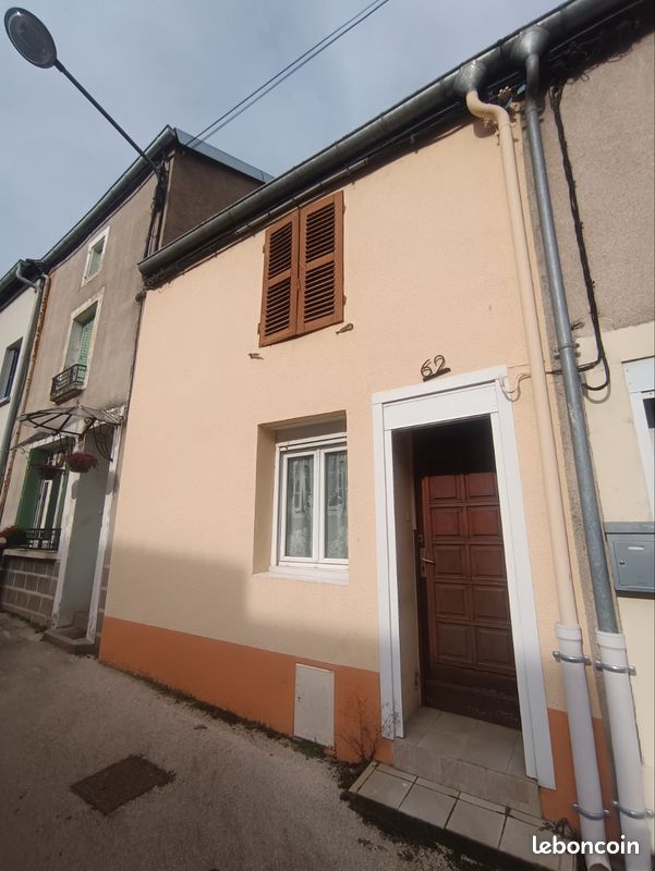 Maison 4 pièces 90 m² · à Bourbonne-les-Bains · 90 m² · 29 500 €