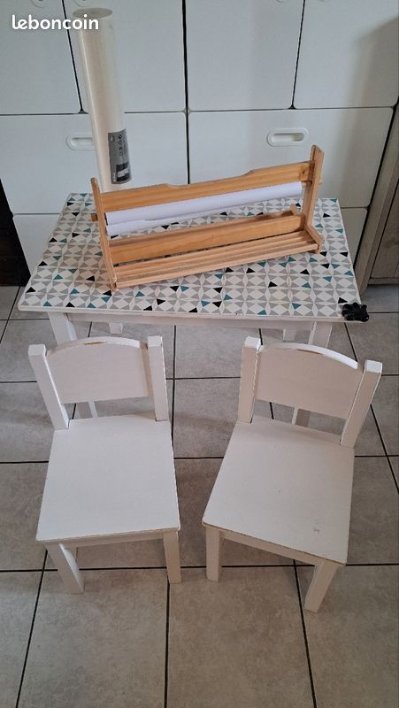 Table enfant ikea (image 1)