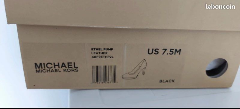 Escarpins noirs en cuir Michael Kors Chaussures