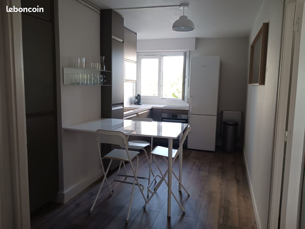 Appartement 3 pièces 60 m² · à Orléans · 60 m² · 450 €