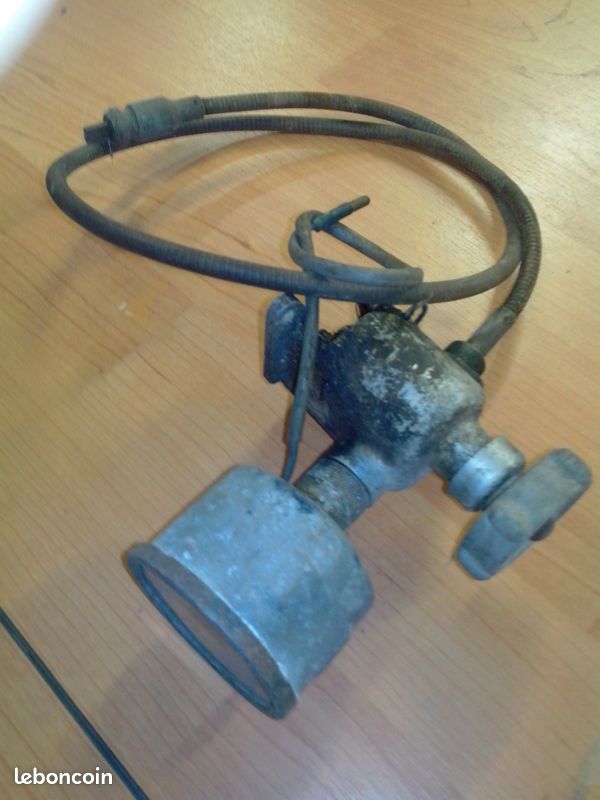 Ancien compteur de vitesse 2 CV citroen (image 2)