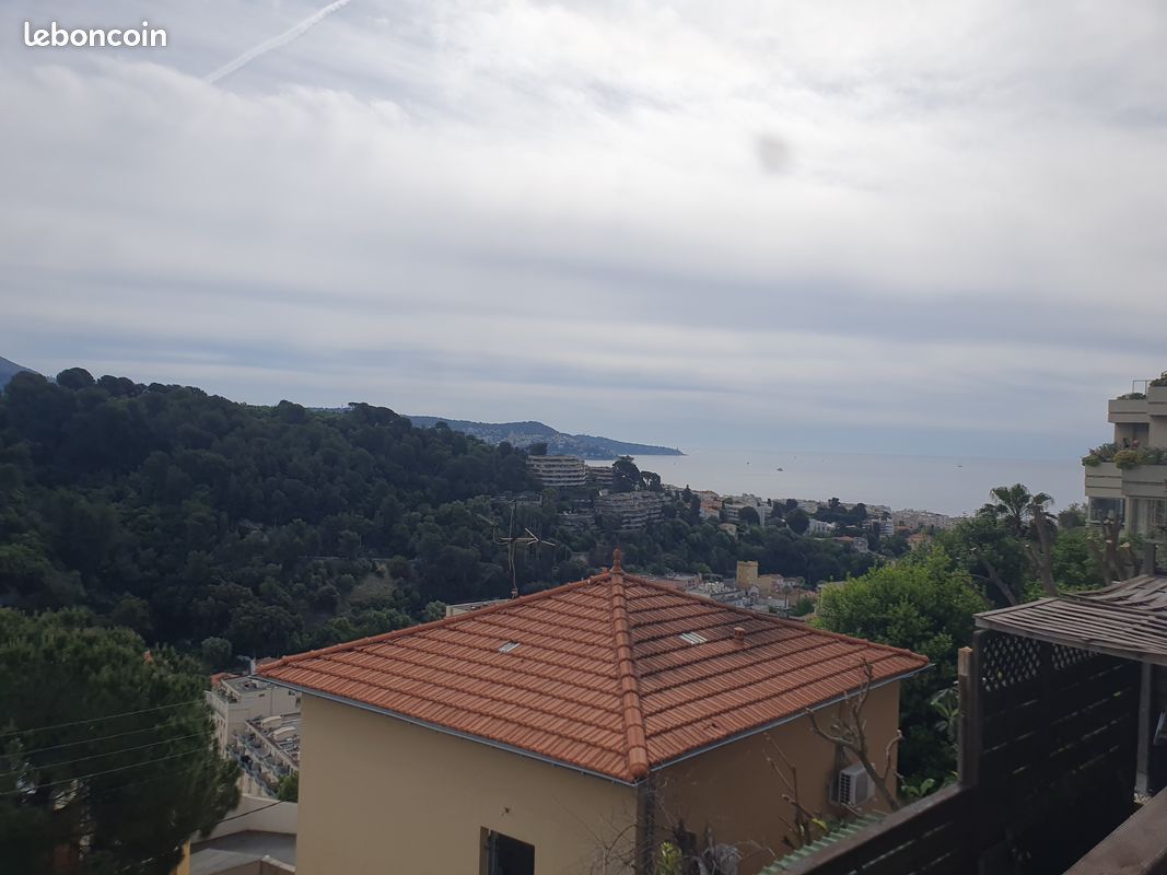 Terrain constructible de 329m2 - vue mer et collines – Nice Bellet · 305 000 €