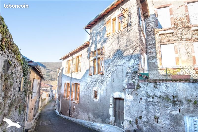 Maison 5 pièces 134 m² · à Saint-Bertrand-de-Comminges · 134 m² · 243 800 €