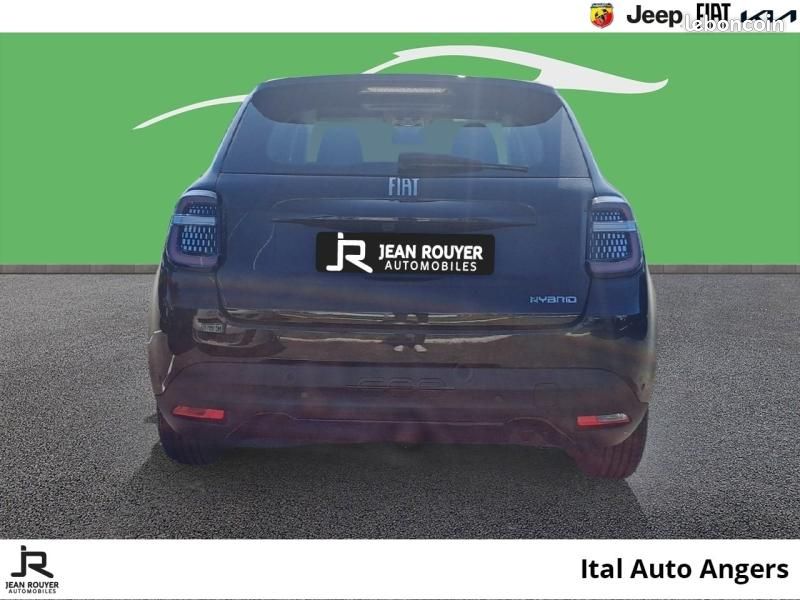 Fiat 600 1.2 Hybrid 100ch Pack Confort & Style DCT6 (image 5)