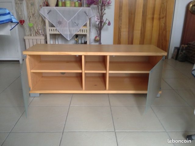 Meuble de télévision et/ou de Hifi (image 1)