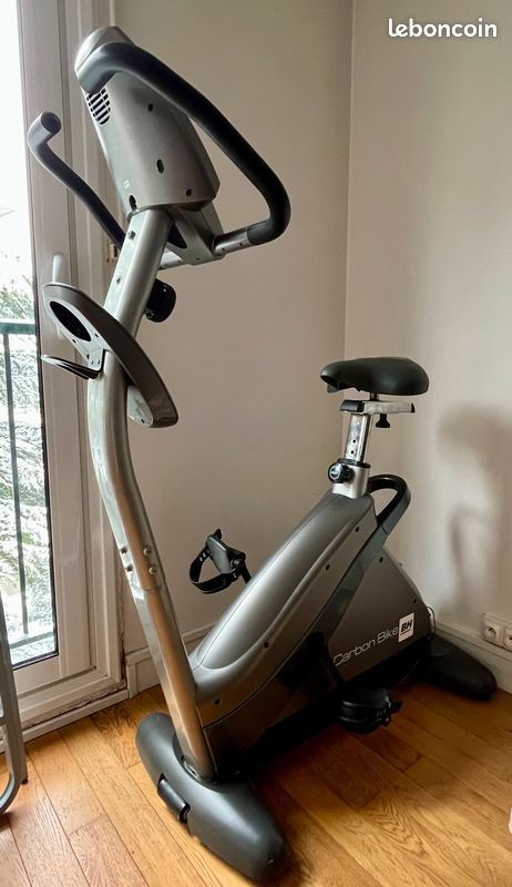 Vélo d’appartement BH Fitness Carbon Bike - adapté même à grandes tailles / poids (jusqu'à 150 kilos) (image 3)